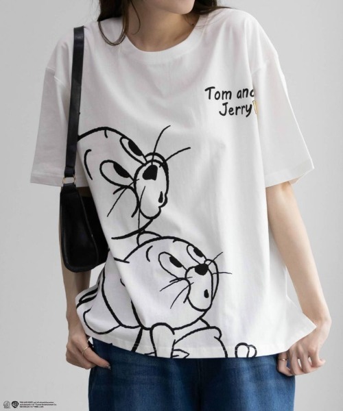 Tom&Jerry(トムアンドジェリー)の「TOM&JERRY トムとジェリー ビッグプリントTシャツ 綿100%(Tシャツ/カットソー・レディース・ブラック/ホワイト/オートミール・フリー)」の2枚目の写真