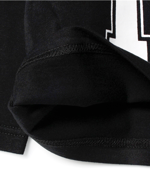 XLARGE KIDS（エクストララージキッズ）の「L/S FOOTBALL TEE QUARTERBACK（Tシャツ/カットソー・キッズ・ホワイト/ブラック・4T/6T/8T）」の7枚目の写真