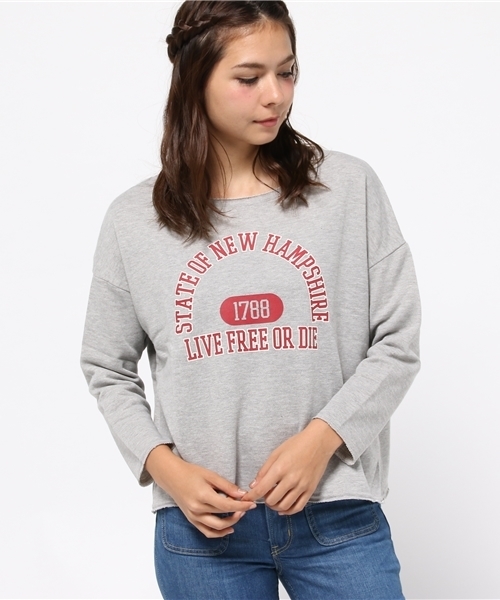 SEVENDAYS=SUNDAY(セブンデイズサンデイ)の「裏毛カットオフ カレッジプルオーバー(Tシャツ/カットソー・レディース・ネイビー/オフホワイト/杢グレー・MEDIUM/LARGE)」の2枚目の写真