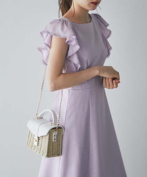 tocco closet（トッコ　クローゼット）の「２ＷＡＹショルダー付きフェイクレザー×カゴミニバッグ（かごバッグ・レディース・グレイッシュベージュ/オフホワイト・FREE）」の8枚目の写真