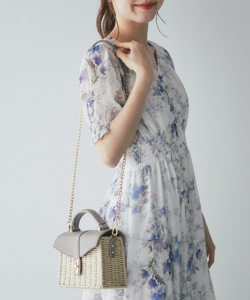 tocco closet（トッコ　クローゼット）の「２ＷＡＹショルダー付きフェイクレザー×カゴミニバッグ（かごバッグ・レディース・グレイッシュベージュ/オフホワイト・FREE）」の13枚目の写真