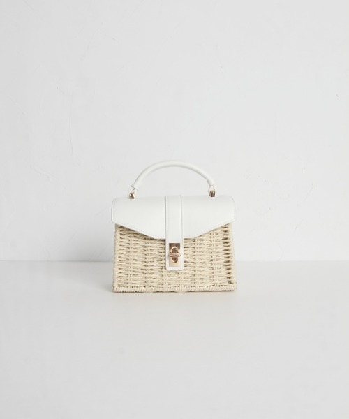 tocco closet（トッコ　クローゼット）の「２ＷＡＹショルダー付きフェイクレザー×カゴミニバッグ（かごバッグ・レディース・グレイッシュベージュ/オフホワイト・FREE）」の18枚目の写真