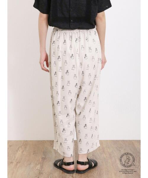Samansa Mos2（サマンサ モスモス）の「【PETER RABBIT(TM)×Samansa Mos2】総柄パンツ（その他パンツ・レディース・ブラック/キナリ/グレー・F）」の4枚目の写真