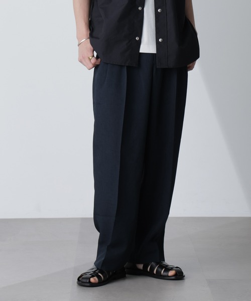 NANO universe(ナノユニバース)の「テックリネンリラックスタックテーパードパンツ(セットアップ可)(スラックス・メンズ・ブルー/ネイビー/ベージュ/ダークブラウン・S/M/L/XL)」の14枚目の写真