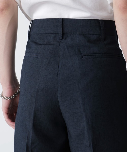 NANO universe(ナノユニバース)の「テックリネンリラックスタックテーパードパンツ(セットアップ可)(スラックス・メンズ・ブルー/ネイビー/ベージュ/ダークブラウン・S/M/L/XL)」の5枚目の写真