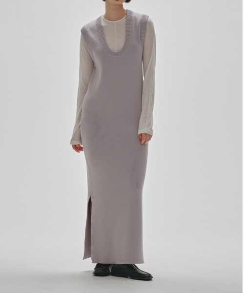 新品未使用 TODAYFUL UneckKnitDress Uネックニットドレス TODAYFUL（トゥデイフル）の「【TODAYFUL/トゥデイフル】Uネックニット
