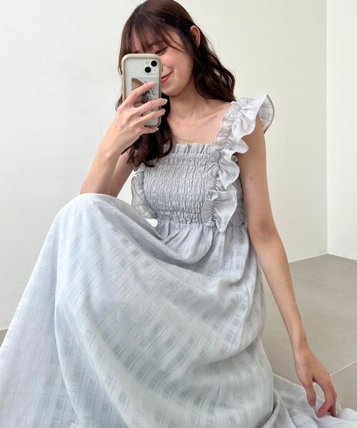 MAJESTIC LEGON（マジェスティックレゴン）の「フリルショルダーレースアップワンピ（ワンピース・レディース・アイボリー/グレー/ブルー系その他2/ブラック系その他/ブラック系その他2・SMALL/MEDIUM/X-SMALL）」の4枚目の写真