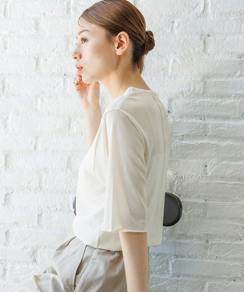 LAKOLE（ラコレ）の「シアーメロウ半袖T / 129237（Tシャツ/カットソー・レディース・ブラック/セージグリーン/チャコール/オフホワイト・SMALL/MEDIUM）」の11枚目の写真