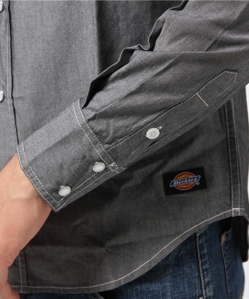 Dickies（ディッキーズ）の「シャンブレー長袖ウエスタンシャツ（シャツ/ブラウス・メンズ・ブルー/ブラック・MEDIUM/LARGE/SMALL/X-LARGE）」の9枚目の写真