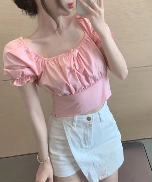 gossip!ロサンゼルス(ゴシップロサンゼルス)の「バックリボン パフスリーブショートTシャツ クロップドトップス(Tシャツ/カットソー・レディース・ホワイト/ピンク/サックスブルー・FREE)」の5枚目の写真