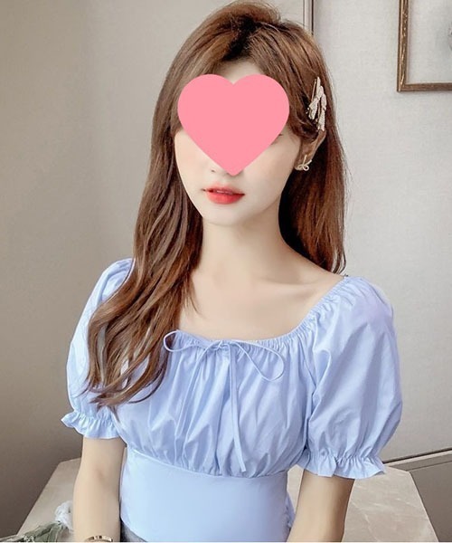 gossip!ロサンゼルス(ゴシップロサンゼルス)の「バックリボン パフスリーブショートTシャツ クロップドトップス(Tシャツ/カットソー・レディース・ホワイト/ピンク/サックスブルー・FREE)」の17枚目の写真