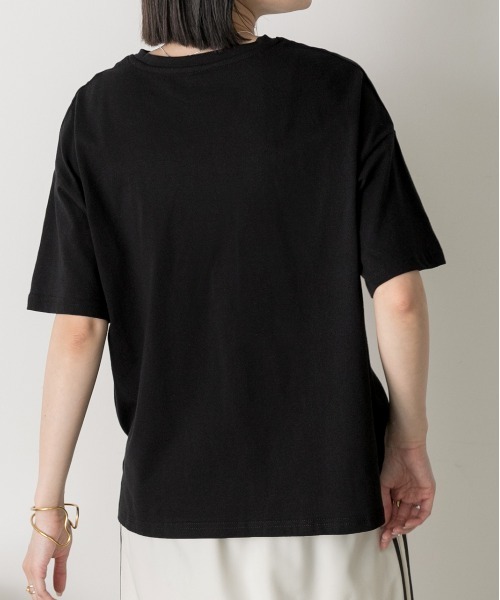 ad thie(アドティエ)の「ハート刺繍 ワンポイントTシャツ(Tシャツ/カットソー・レディース・オフホワイト/ブラック/ピンク・FREE)」の15枚目の写真