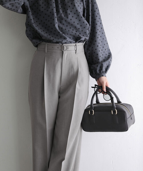 La TOTALITE（ラトータリテ）の「【MILOS/ミロス】スクエアボストンBAG（ボストンバッグ・レディース・ブラック/ベージュ・FREE）」の5枚目の写真