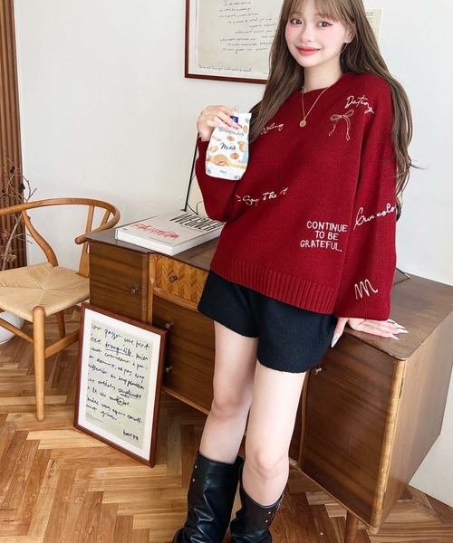 極美品 Black＆White 刺繍 フラッグデザイン ニット オリジナルニット・生地の専門店amiori60S/ローンブーケフラワー