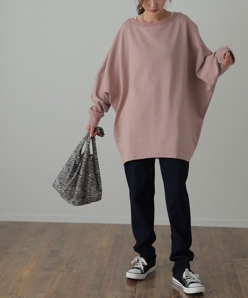 HUG.U(ハグユー)の「『本気の体型カバー』ロンT(Tシャツ/カットソー・レディース・ブラック/カーキ/チョコ/スモークピンク・FREE)」の9枚目の写真