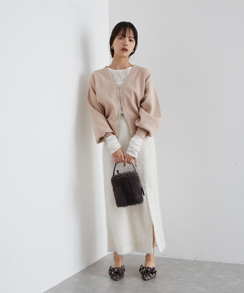 VIS（ビス）の「【アンチピリング/洗える】美smart Vネックホックデザインカーディガン（カーディガン/ボレロ・レディース・ブラック/オフホワイト/ピンク/ブルー系その他4・FREE）」の7枚目の写真