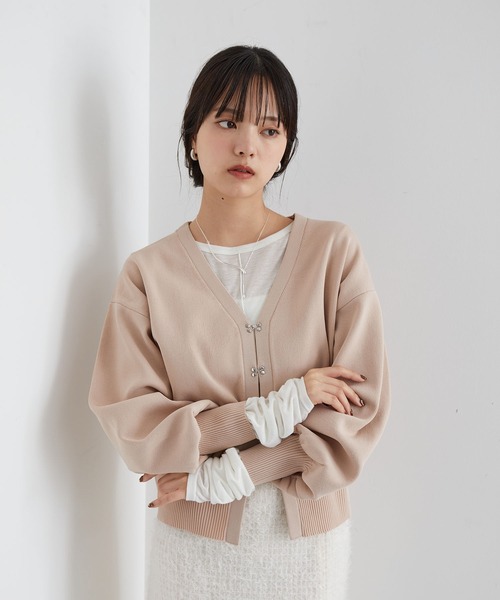 VIS（ビス）の「【アンチピリング/洗える】美smart Vネックホックデザインカーディガン（カーディガン/ボレロ・レディース・ブラック/オフホワイト/ピンク/ブルー系その他4・FREE）」の11枚目の写真