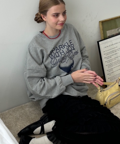 Birthday room（バースデイルーム）の「オーバーサイズハートロゴスウェット / over size heart logo sweat（スウェット・レディース・ピンク/ネイビー/アイボリー/グレー・FREE）」の11枚目の写真