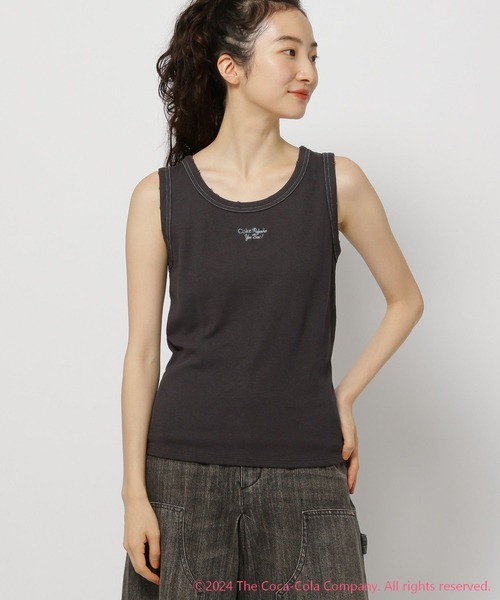 niko and...（ニコアンド）の「【Coca-Cola(コカ･コーラ)】コレクション 刺繍リブタンクトップ（タンクトップ・レディース・チャコール/ホワイト・FREE）」の2枚目の写真