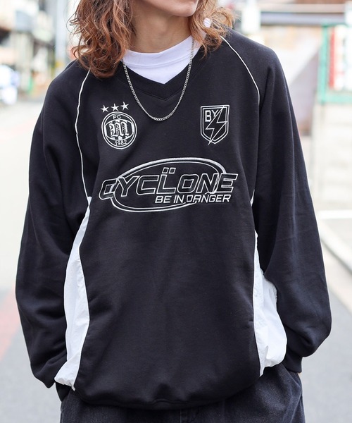 SPINNS（スピンズ）の「ストリート＆グランジ/ゲームシャツデザインスウェット（スウェット・メンズ・ブラック/ネイビー/オフホワイト/ブラウン・ONESIZE）」の3枚目の写真