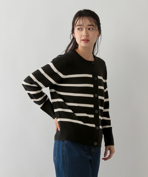 GLOBAL WORK Smile Seed Store（グローバルワーク スマイルシードストア）の「お手入れラクラククルーカーディガン/116058（カーディガン/ボレロ・レディース・ブラック系その他/ブラック×ホワイト/ブルー系その他6/ゴールド系その他・MEDIUM/X-LARGE/SMALL/LARGE）」の21枚目の写真