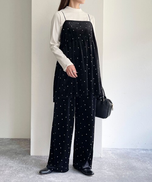 fredy emue（フレディエミュ）の「《セットアップ対応》ベロアドット刺繍キャミブラウス（キャミソール・レディース・ブラック系その他/ブルー系その他・38）」の22枚目の写真