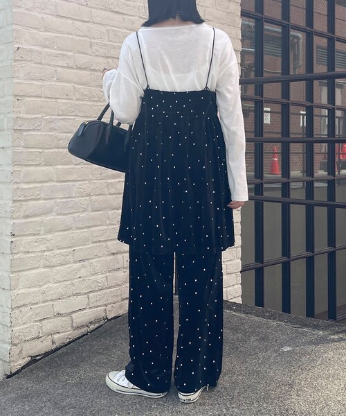 fredy emue（フレディエミュ）の「《セットアップ対応》ベロアドット刺繍キャミブラウス（キャミソール・レディース・ブラック系その他/ブルー系その他・38）」の5枚目の写真