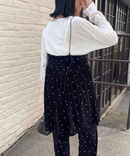 fredy emue（フレディエミュ）の「《セットアップ対応》ベロアドット刺繍キャミブラウス（キャミソール・レディース・ブラック系その他/ブルー系その他・38）」の11枚目の写真