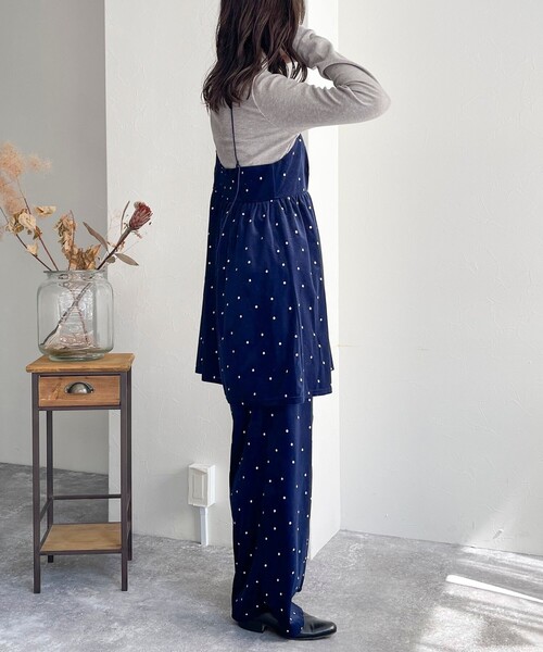 fredy emue（フレディエミュ）の「《セットアップ対応》ベロアドット刺繍キャミブラウス（キャミソール・レディース・ブラック系その他/ブルー系その他・38）」の15枚目の写真