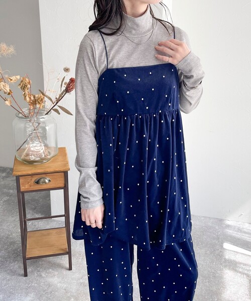 セール】《セットアップ対応》ベロアドット刺繍キャミブラウス