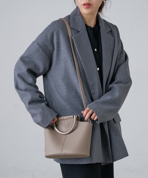 COLONY 2139（コロニートゥーワンスリーナイン）の「金具コンビハンドルバッグ（ハンドバッグ・レディース・ホワイト/ブラック/グレー・FREE）」の12枚目の写真