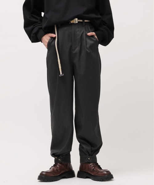 DOUBLE NAME(ダブルネーム)の「裾ボタンパンツ/ユニセックス(スラックス・レディース・ブラック/ネイビー系/グリーン系/ベージュ・FREE)」の2枚目の写真