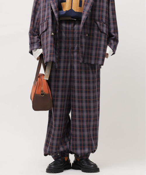 DOUBLE NAME(ダブルネーム)の「裾ボタンパンツ/ユニセックス(スラックス・レディース・ブラック/ネイビー系/グリーン系/ベージュ・FREE)」の13枚目の写真