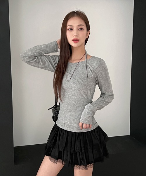 by muni:r（バイ ムニール）の「ホルターネックキャミレイヤードロングTシャツ（Tシャツ/カットソー・レディース・ブラック/オリーブ/グレー/ホワイト・FREE）」の17枚目の写真