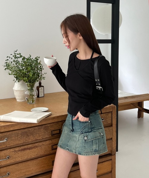 by muni:r（バイ ムニール）の「ホルターネックキャミレイヤードロングTシャツ（Tシャツ/カットソー・レディース・ブラック/オリーブ/グレー/ホワイト・FREE）」の6枚目の写真