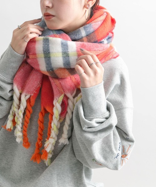 KBF(ケイビーエフ)の「ラメチェックマフラー(マフラー・レディース・レッド系その他/イエロー系その他・ONE)」の13枚目の写真