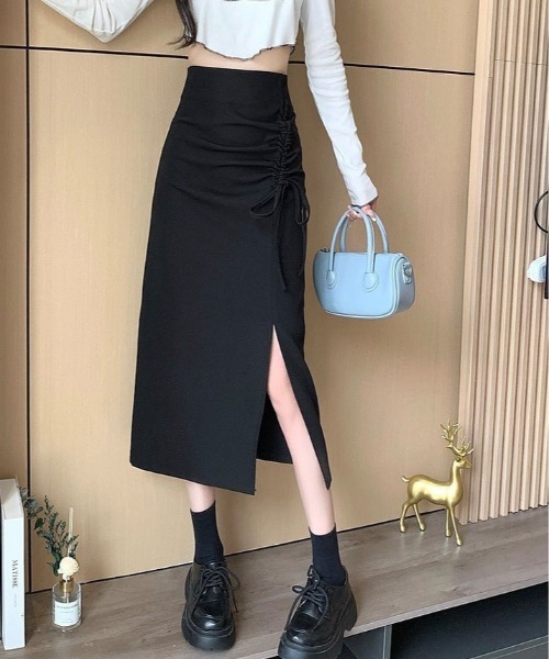 kirakiraShop（キラキラショップ）の「ウールライク シャーリング リボン スリット タイトスカート（スカート・レディース・ブラウン/ブラック・L/M/S）」の3枚目の写真