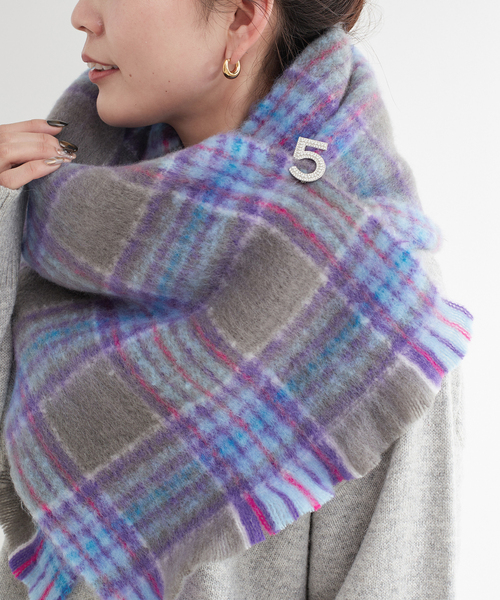 B.C STOCK（ベーセーストック）の「チェックブークレマフラー（マフラー・レディース・ブラック系その他/グリーン/イエロー/ブラウン・FREE）」の11枚目の写真