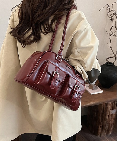 FREE STYLISTS(フリー スタイリスト)の「Y2K レトロ バックルデザインBAG / 500mlペットボトル収納可能(ショルダーバッグ・レディース・シルバー/ワイン/ブラック・FREE)」の9枚目の写真