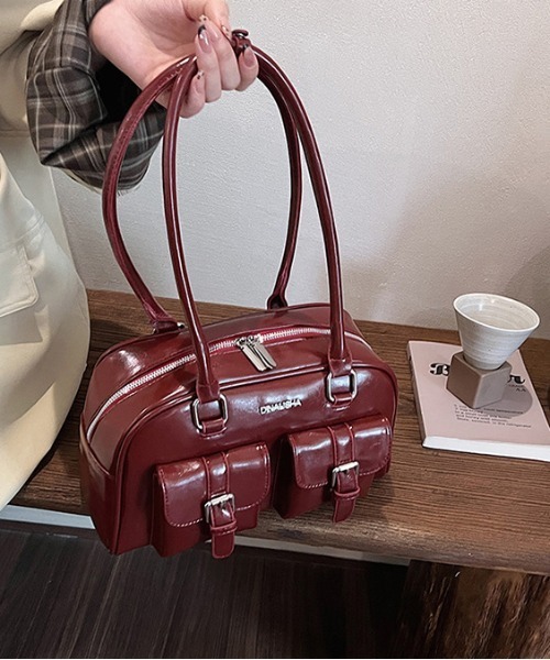 FREE STYLISTS(フリー スタイリスト)の「Y2K レトロ バックルデザインBAG / 500mlペットボトル収納可能(ショルダーバッグ・レディース・シルバー/ワイン/ブラック・FREE)」の10枚目の写真