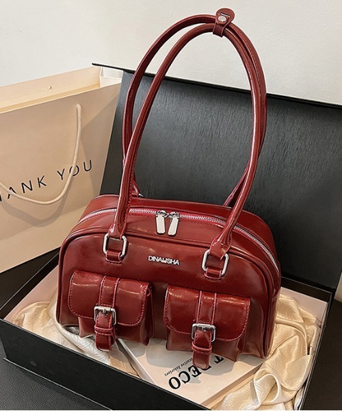 FREE STYLISTS(フリー スタイリスト)の「Y2K レトロ バックルデザインBAG / 500mlペットボトル収納可能(ショルダーバッグ・レディース・シルバー/ワイン/ブラック・FREE)」の16枚目の写真