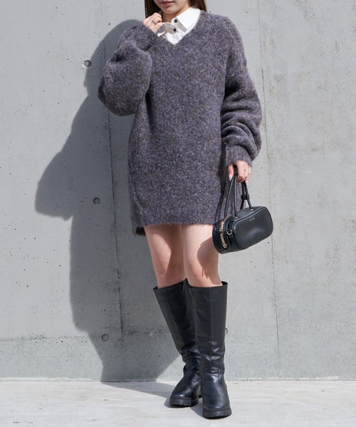 RAY CASSIN（レイカズン）の「【前後2way】Vネックシャギーニット（ニット/セーター・レディース・ライトベージュ/ブラウン/レッド・FREE）」の8枚目の写真