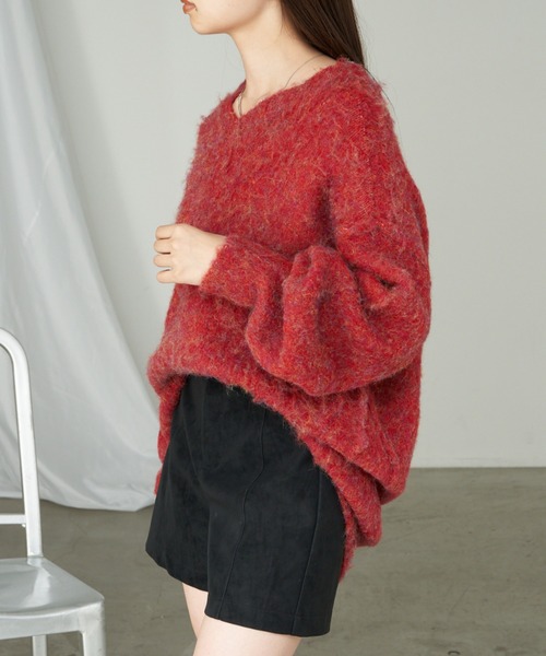 RAY CASSIN（レイカズン）の「【前後2way】Vネックシャギーニット（ニット/セーター・レディース・ライトベージュ/ブラウン/レッド・FREE）」の17枚目の写真