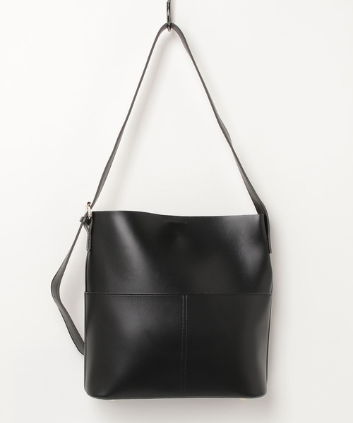 Asterellivi(アステレリビ)の「【7色展開】収納力抜群!上品なバケツショルダーバッグ(トートバッグ・レディース・ブラウン/キャメル/ダークブラウン/ワインレッド/ブラック/アイボリー/カーキ・FREE)」の16枚目の写真