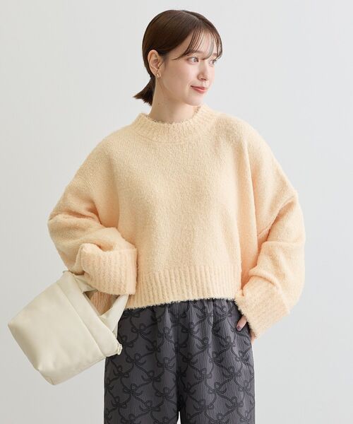 Petit fleur（プチフルール）の「・Petit Fleur ブークレワイドニット（ニット/セーター・レディース・オフホワイト/ブルー/イエロー/ライトグレー/ピンク・FREE）」の9枚目の写真