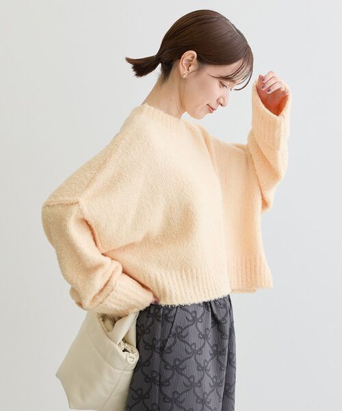 Petit fleur（プチフルール）の「・Petit Fleur ブークレワイドニット（ニット/セーター・レディース・オフホワイト/ブルー/イエロー/ライトグレー/ピンク・FREE）」の14枚目の写真