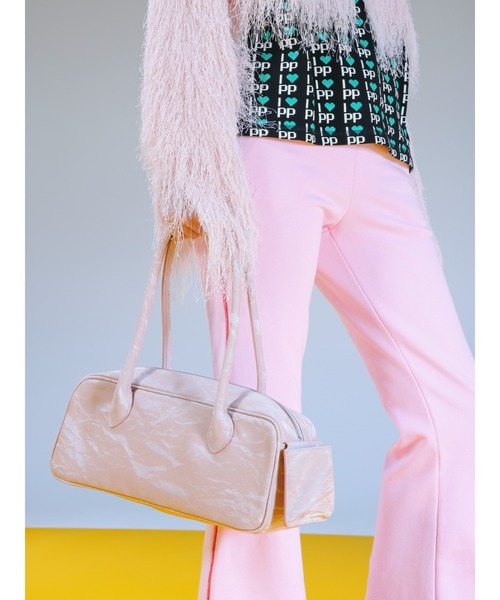 PAMEO POSE（パメオポーズ）の「Moire Flute Bag（ハンドバッグ・レディース・ブラック/ピンク/ホワイト・FREE）」の3枚目の写真