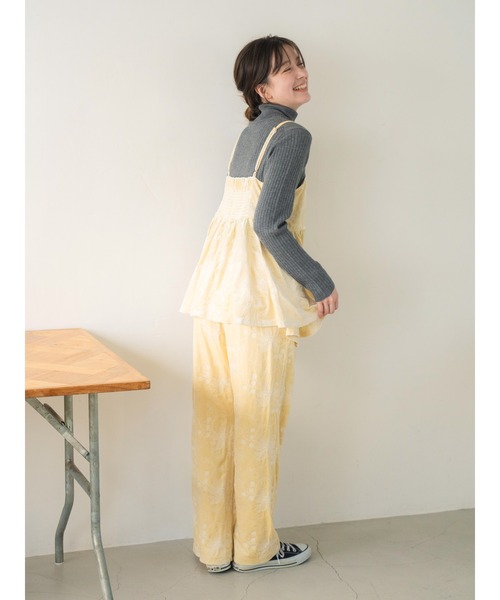 Ungrid(アングリッド)の「ベロア刺繍ラフパンツ(その他パンツ・レディース・アイボリー/チャコールグレー/ピンク・FREE)」の11枚目の写真