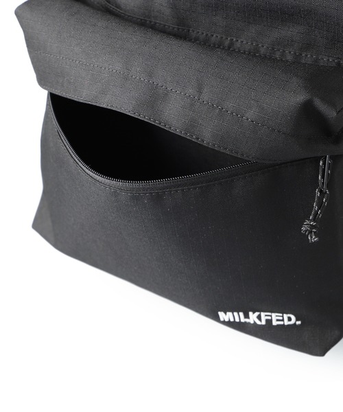 MILKFED.（ミルクフェド）の「【23L】DAILY DAYPACK【PC収納可・A4サイズ】（バックパック/リュック・レディース・ブラック・ONE SIZE）」の21枚目の写真