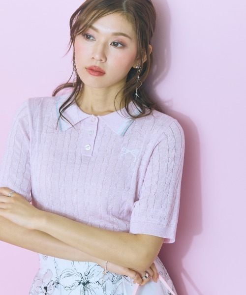 marun（マルン）の「＜大きいサイズ＞リボン刺しゅうポロニットmarun（ニット/セーター・レディース・ピンク/オフホワイト・5L/4L/3L/LL/L）」の6枚目の写真